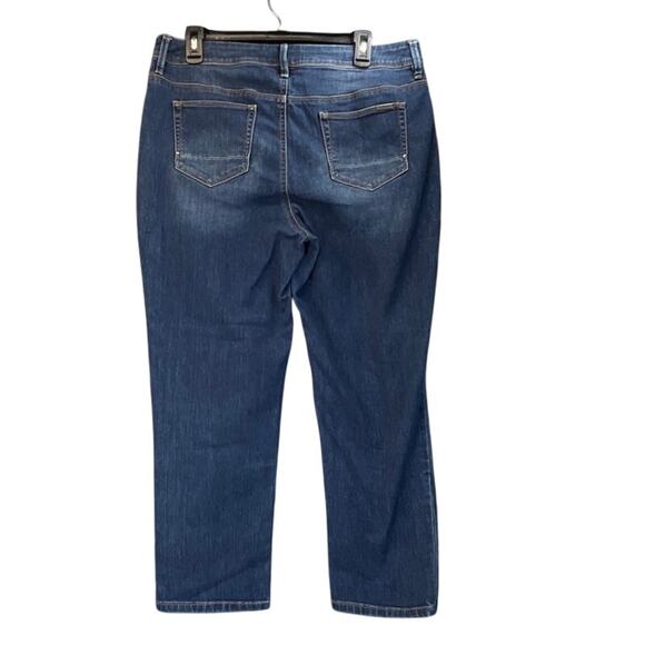 Chicos Women’s Blue  Denim 1.5/S So SlimmingCropDistressed Pants Office/Casual - Picture 2 of 9